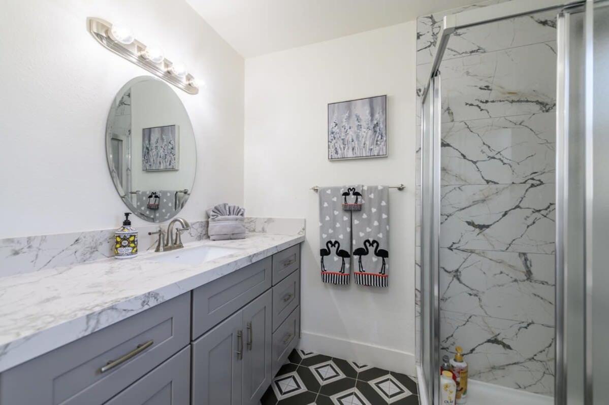 Spacious Disneyland 5 Bedroom 4 Bath House With Game Room Anaheim Exteriér fotografie