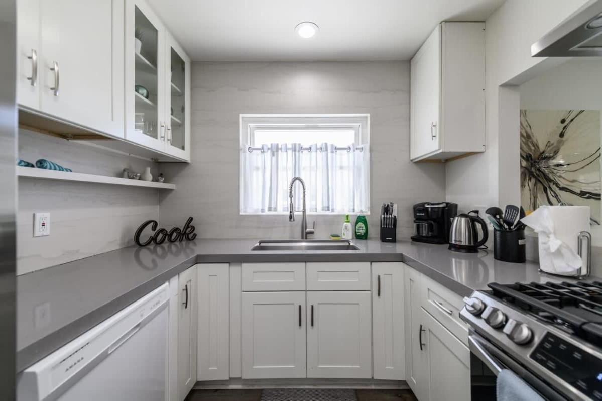 Spacious Disneyland 5 Bedroom 4 Bath House With Game Room Anaheim Exteriér fotografie