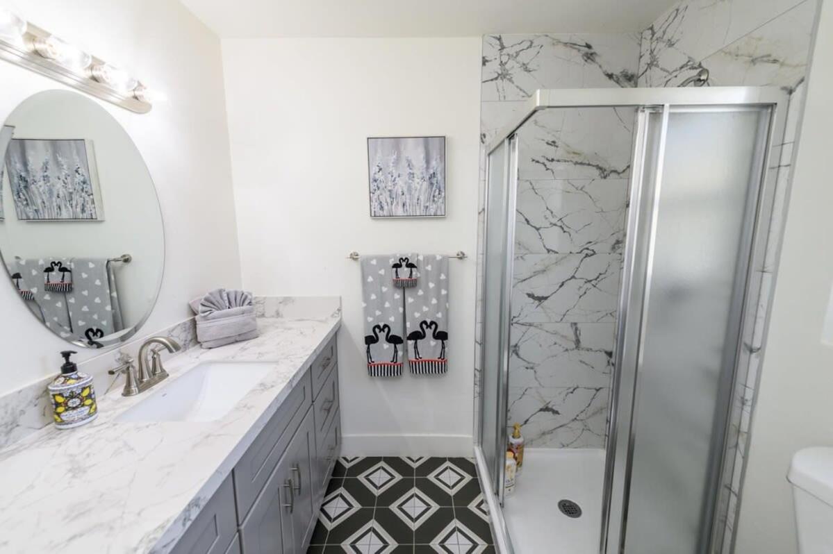 Spacious Disneyland 5 Bedroom 4 Bath House With Game Room Anaheim Exteriér fotografie