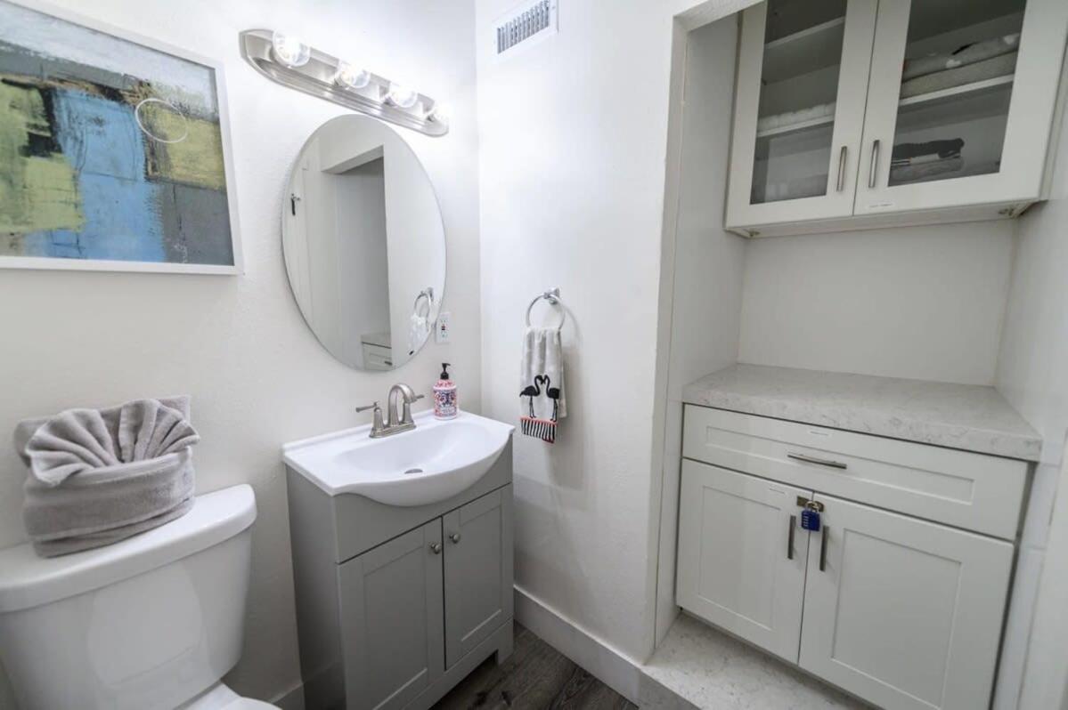 Spacious Disneyland 5 Bedroom 4 Bath House With Game Room Anaheim Exteriér fotografie