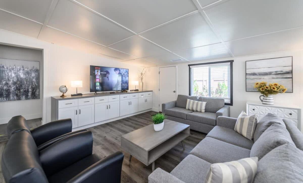 Spacious Disneyland 5 Bedroom 4 Bath House With Game Room Anaheim Exteriér fotografie