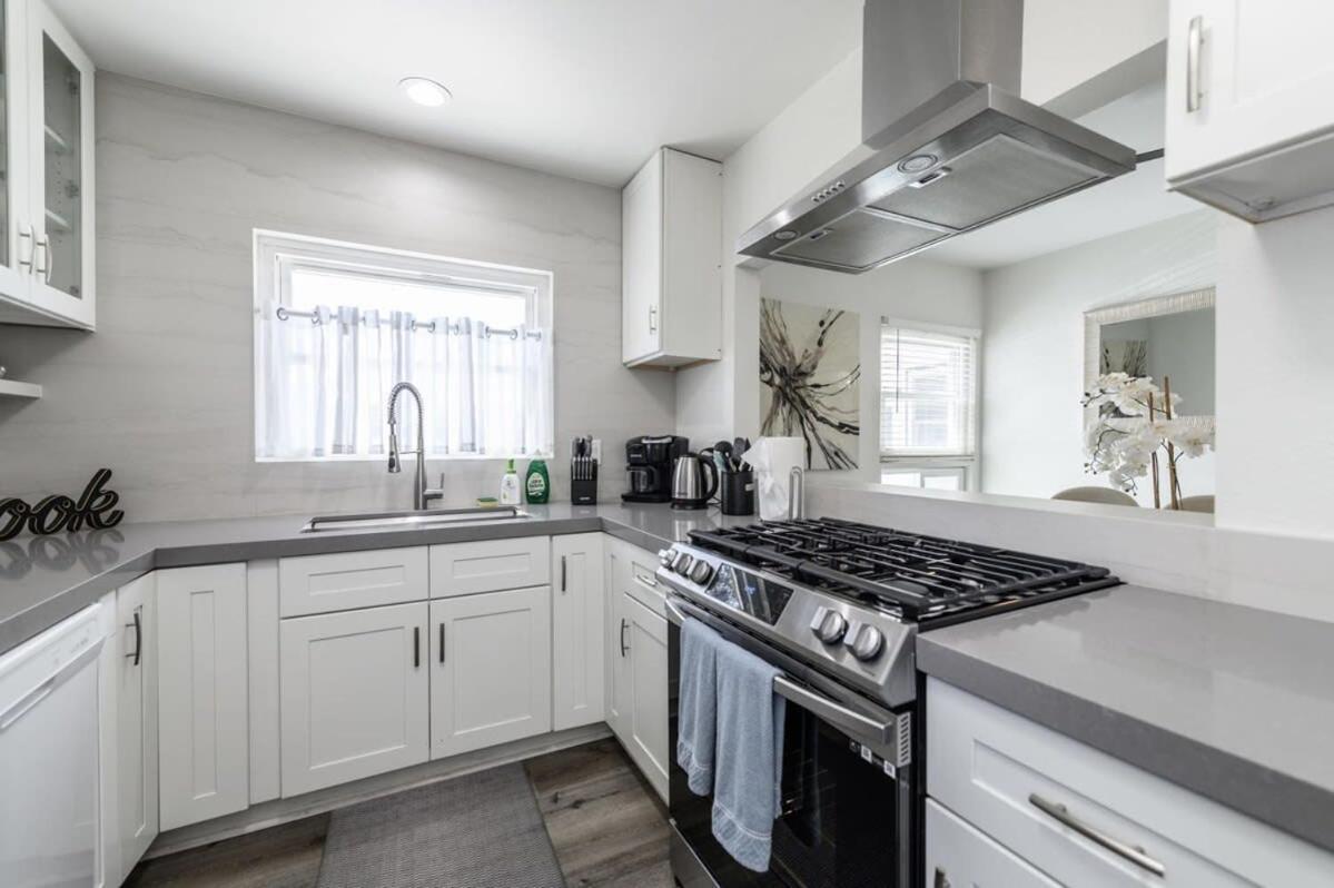 Spacious Disneyland 5 Bedroom 4 Bath House With Game Room Anaheim Exteriér fotografie